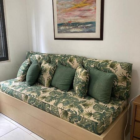 Apartamento Praia Da Enseada กัวรูจา ภายนอก รูปภาพ